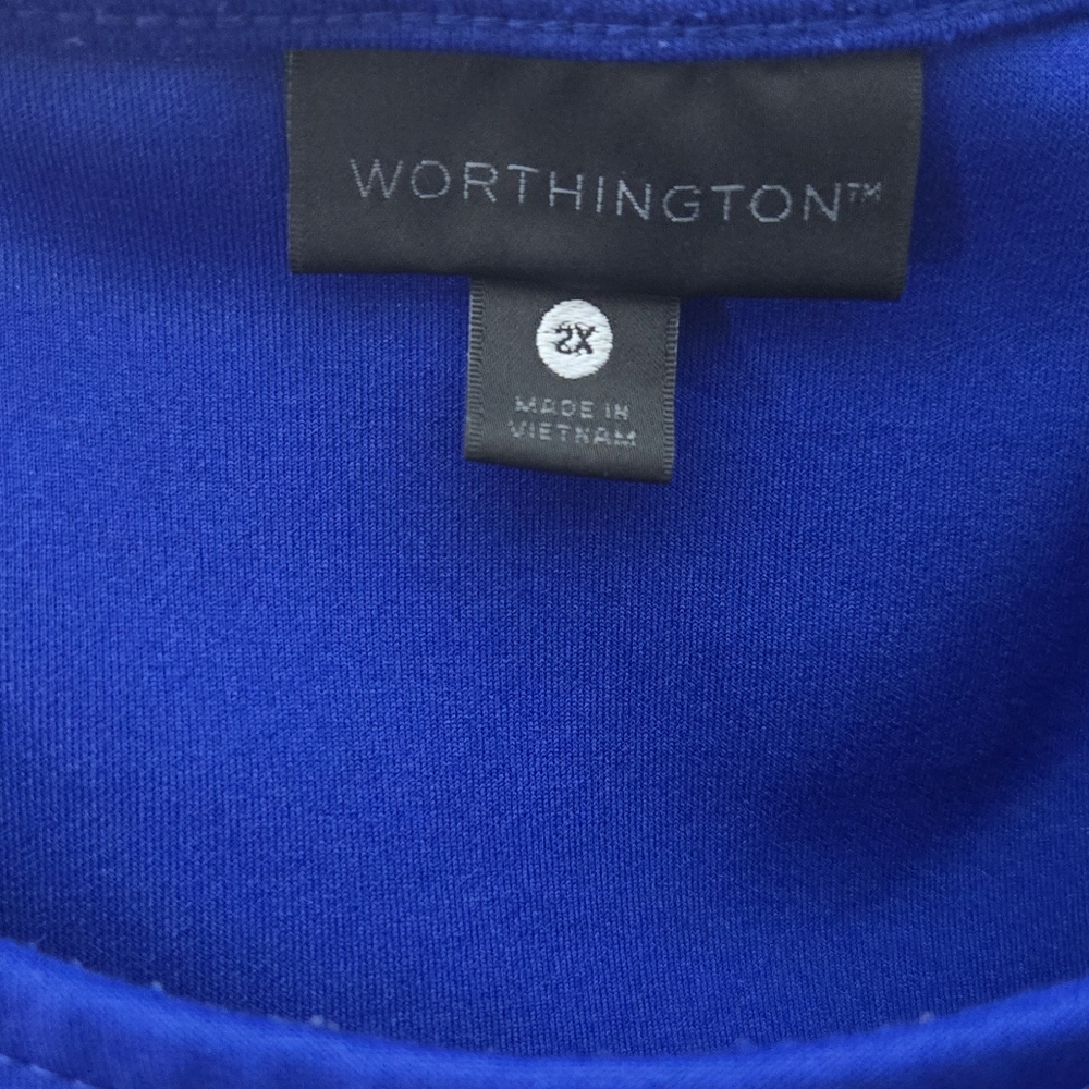 Worthington Blue Top with Vibrant Color and Smooth Fabric - Picture 3 of 4
